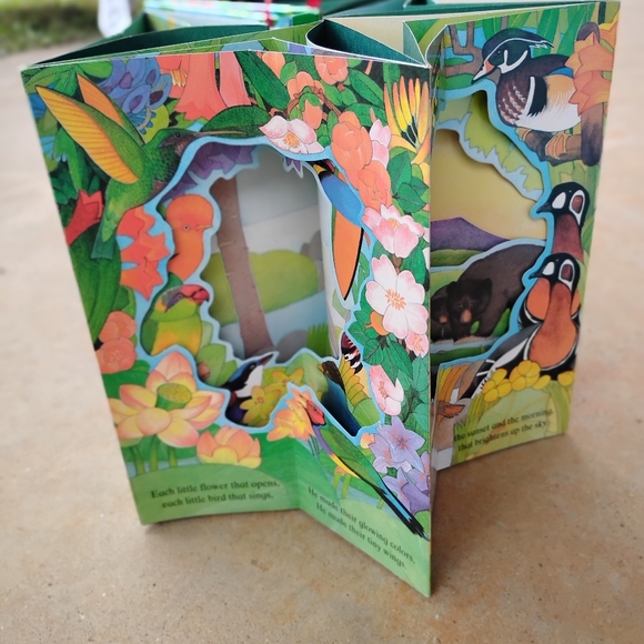 All Things Bright and Beautiful 3-D,pop-up or carousel-style Vintage Book - Picture 10 of 11